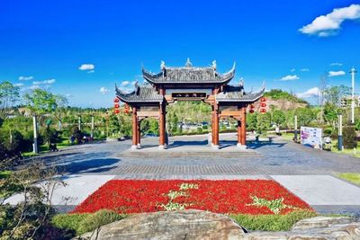 公告!南部縣八爾湖風(fēng)景區(qū)高薪喊你來上班啦!